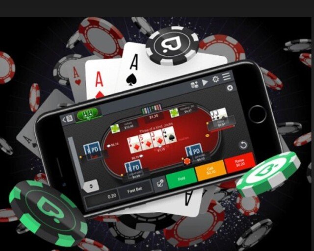 Trong các game bài giải trí trực tuyến, poker là tựa game nổi bật nhất